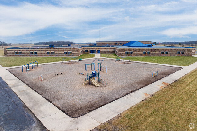 Lancaster Central School has a student-teacher ratio of 17 to 1.