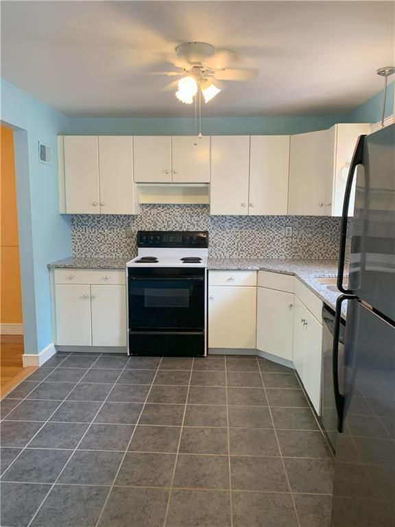 68 Locust St, Providence, RI 02906 - photo 7