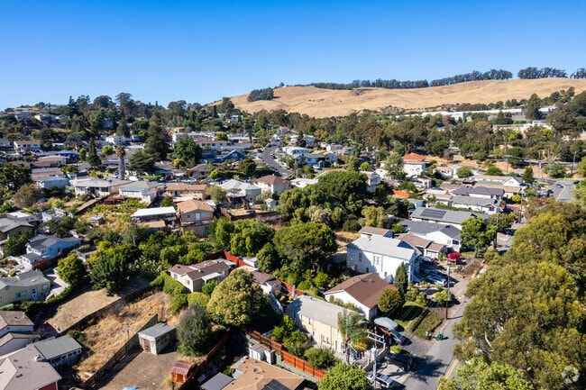 Ashland is a conveniently located suburb with established homes.