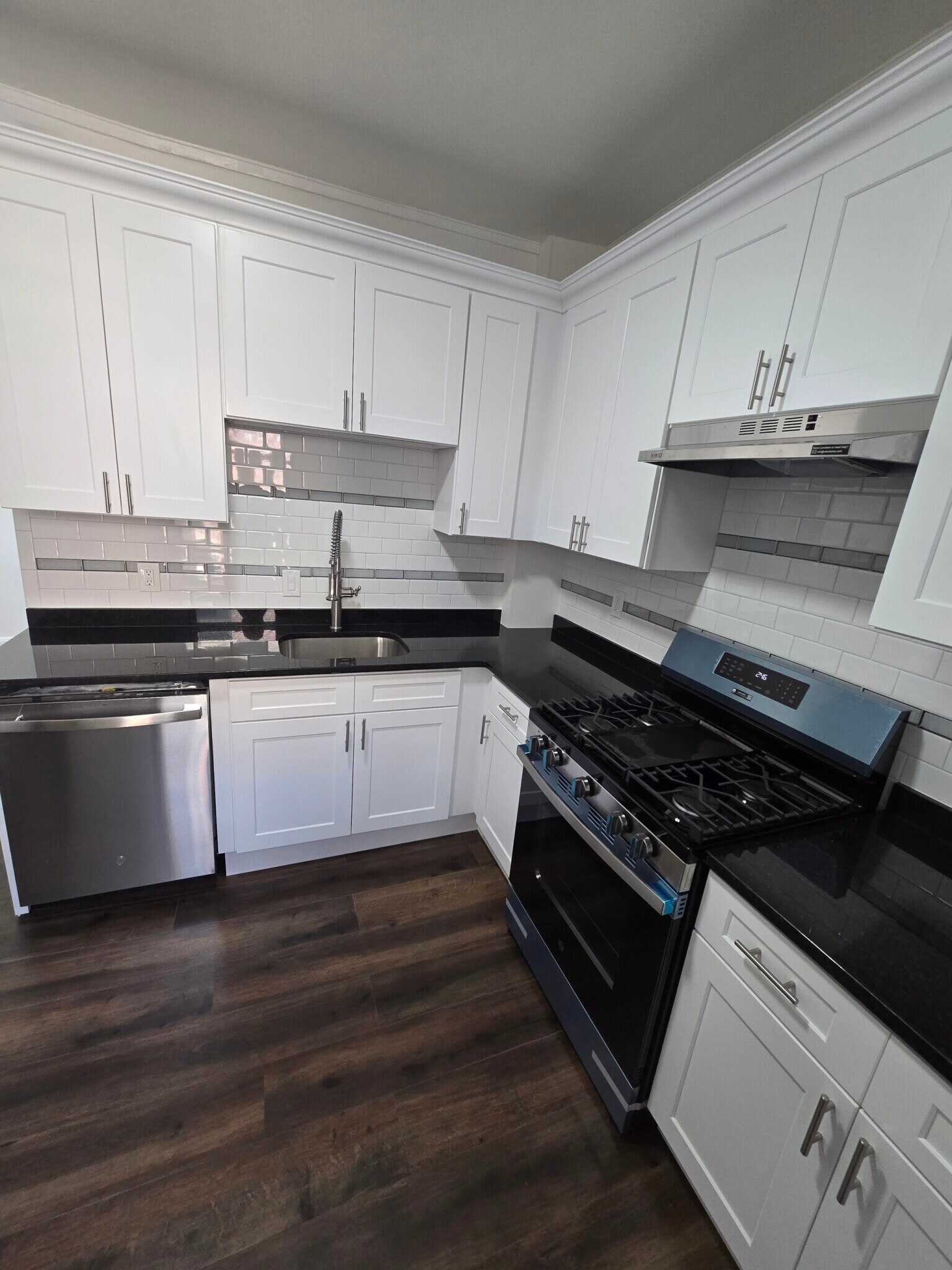 240 N Harvard St unit 2, Allston, MA 02134 - photo 1