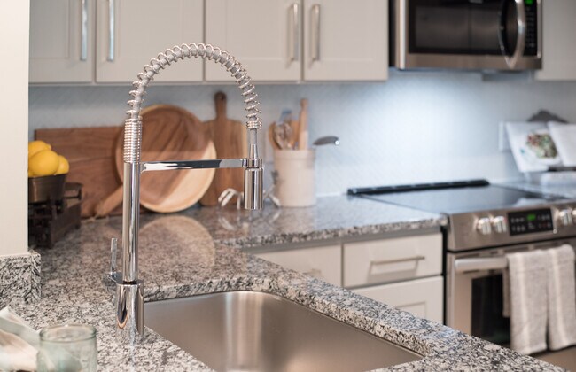 Hawthorne at Indy West, Wilmington, NC 28412 - photo 7