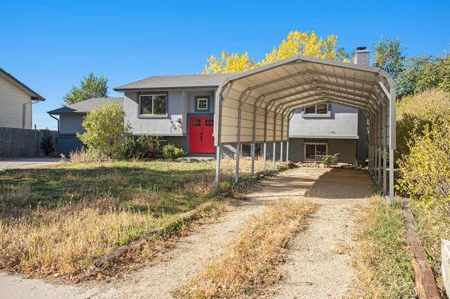 7030 Metropolitan St, Colorado Springs, CO 80911 - photo 2