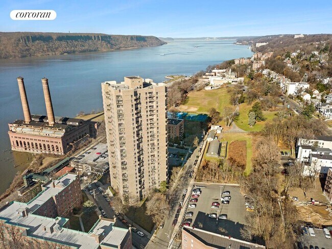 Seven Pines Tower, Yonkers, NY 10701 - photo 5