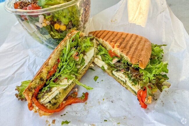 There are plenty of delicious dining options near UC Irvine and University Park and Town Center.