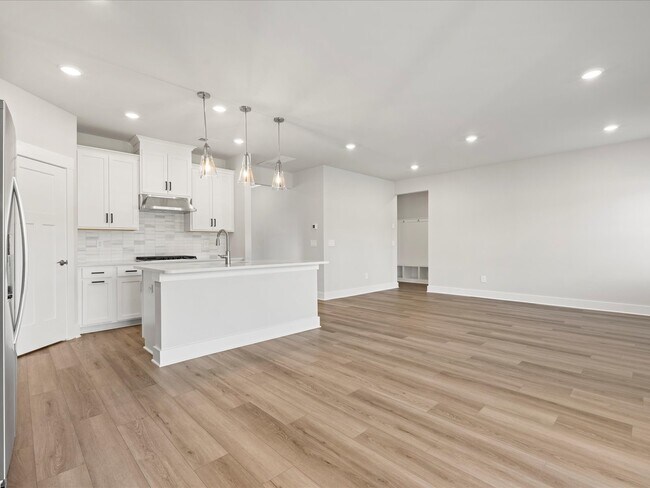 1616 Switchback Cir, Moore, SC 29369 - photo 6