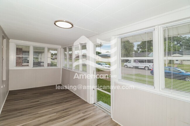 521 Dale Ave, Mishawaka, IN 46544 - photo 5