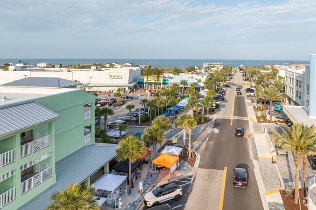 Enjoy the salty air and sunset at the Vilano Beach Artisan Market.