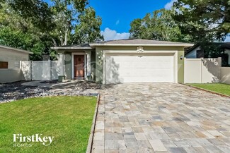 5121 44th Ave N, Saint Petersburg, FL 33709