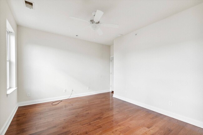 1906 N 18th St unit B, Philadelphia, PA 19121 - photo 2