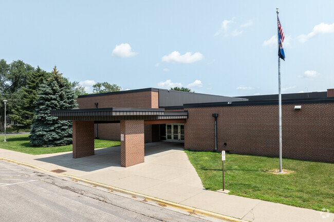 Pearson Elementary School is located in Shakopee, MN.