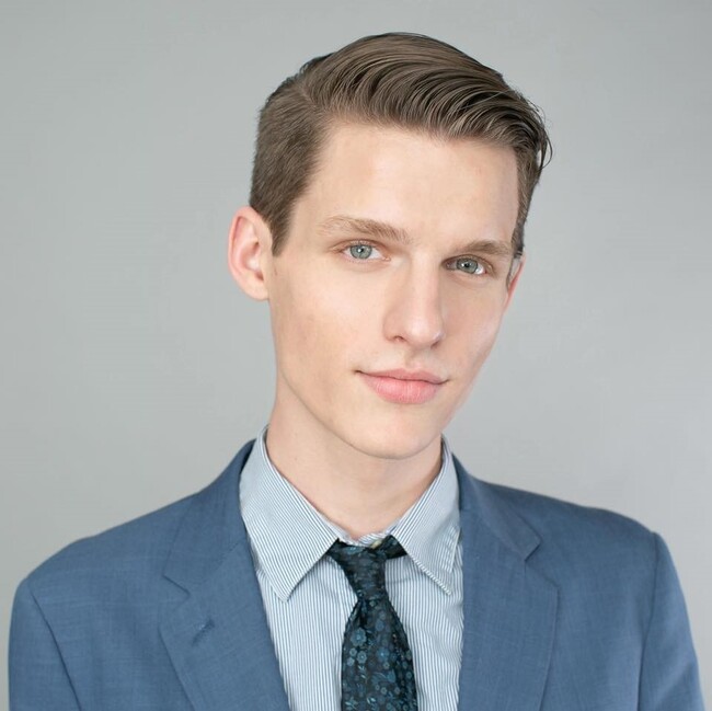 Agent Photo