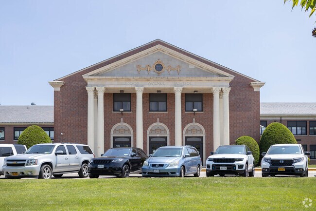 Brook Avenue Elementary School in Bay Shore is a highly rated school.