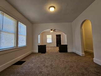 1308 Muncie, Muncie, IN 47302