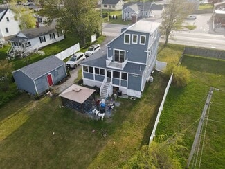 1073 Post Rd, Wells, ME 04090