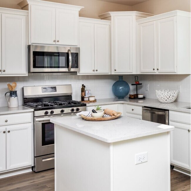 704 Blue Moon Crossing unit 37107606, Pooler, GA 31322 - photo 7