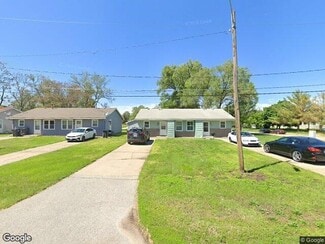 922 E Railroad Ave, Des Moines, IA 50309