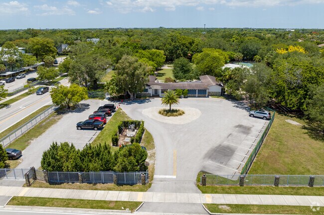 Somerset Academy Bay