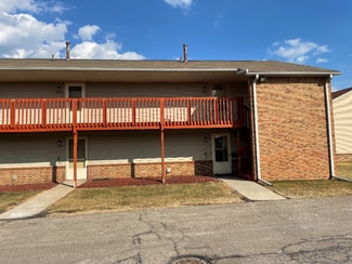 31741 Nardelli Ln, Roseville, MI 48066