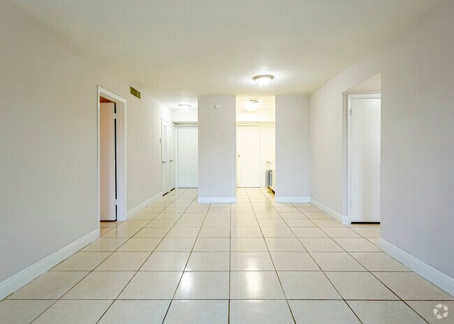 3 BDR / 2 BA - 1,125 Sq Ft