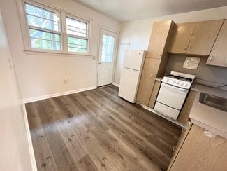 34 High St Unit 2, Wallingford, CT 06492