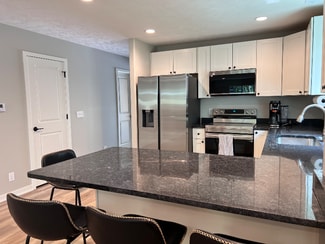 4801 Apple Hill Ln Unit A or B, Lincoln, NE 68506