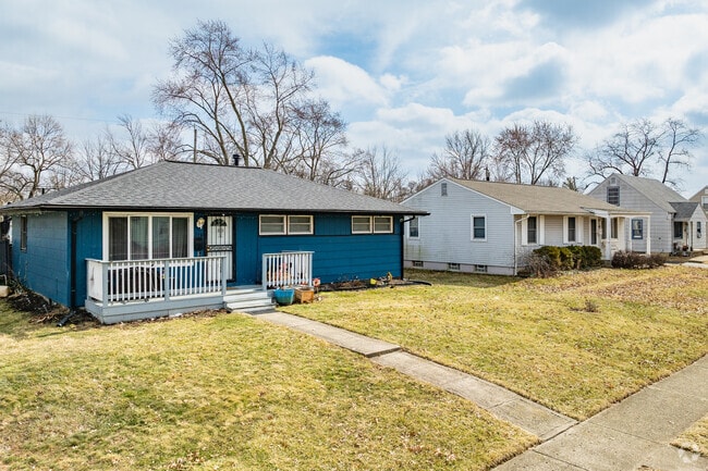 Arlington Park is a Columbus suburb mainly comprised of mid-20th-century homes.