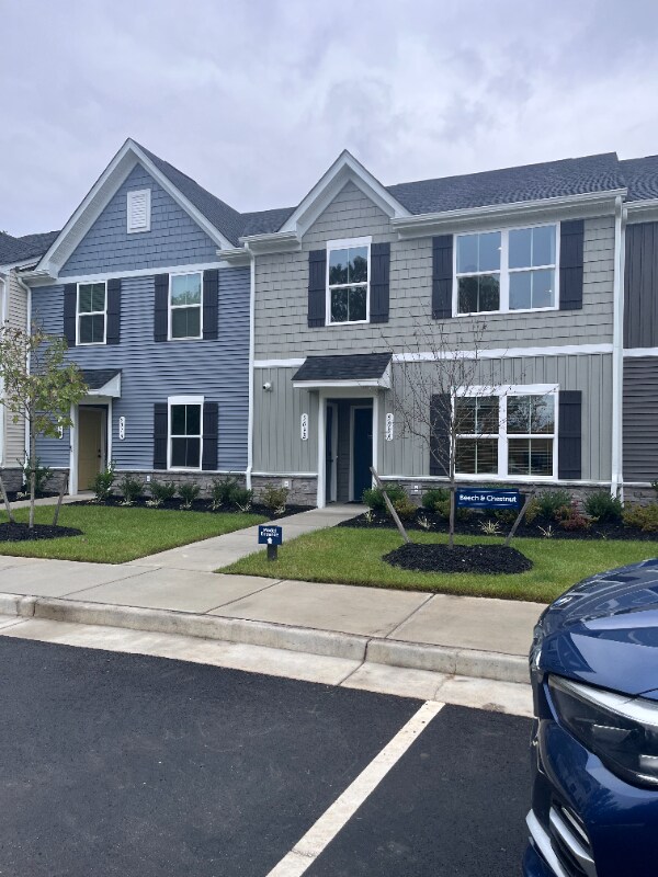 509 Porter Cir unit B, Sandston, VA 23150 - photo 2