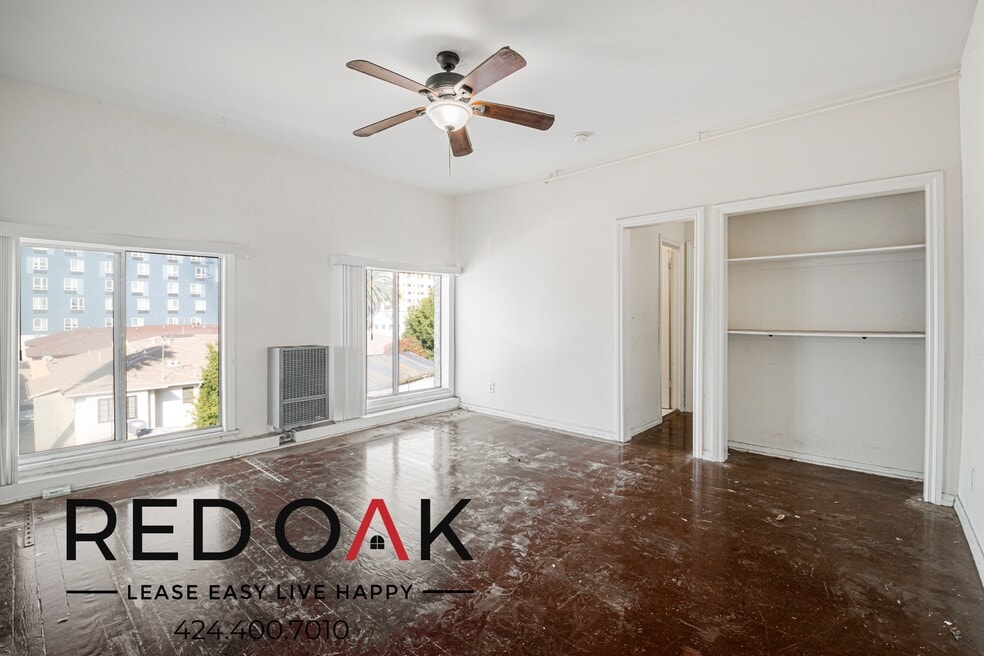 835 S Oxford Ave unit 405, Los Angeles, CA 90005 - photo 1