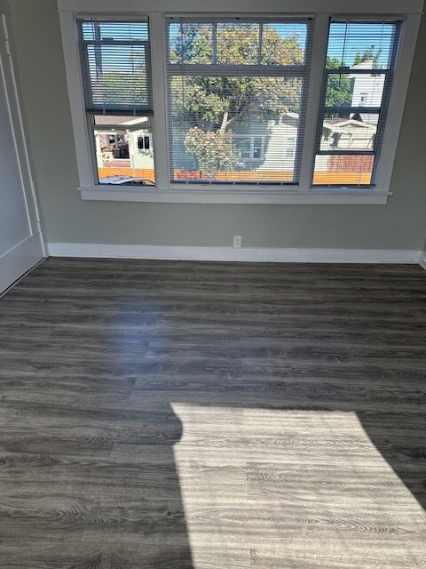 1071 E Broadway unit 18, Long Beach, CA 90802 - photo 1