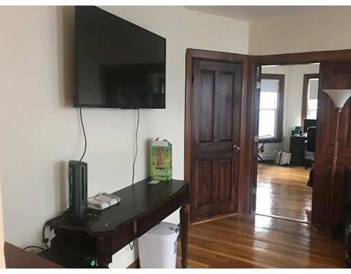 48 Chester Ave unit 1, Medford, MA 02155 - photo 6