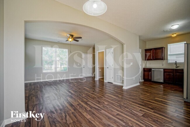 5577 Eagle River Dr, Dublin, OH 43016 - photo 5