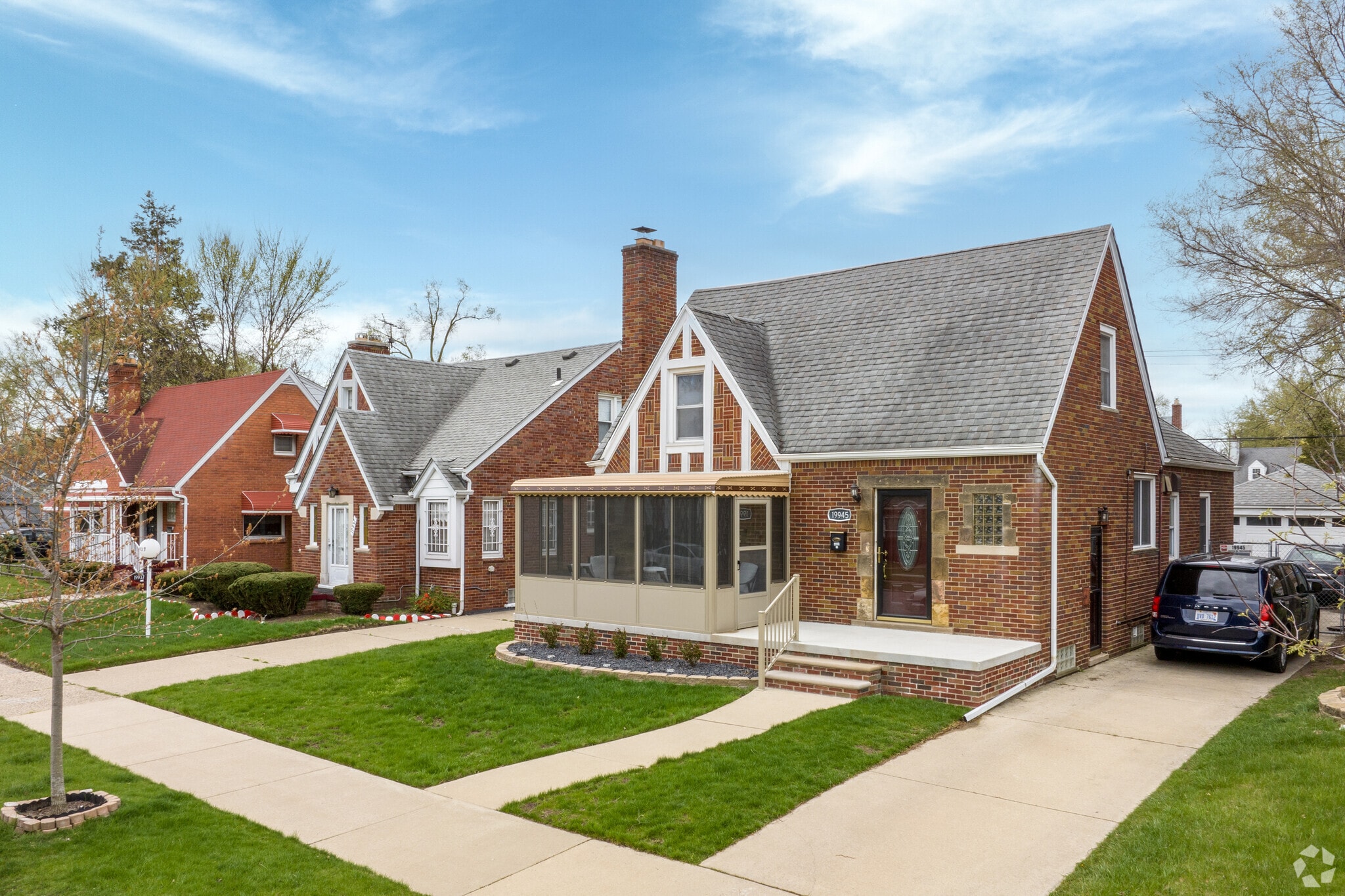 Cottage homes with Tudor details can be found throughout Pembroke.