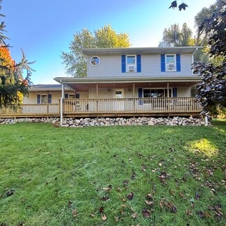 15205 Wacousta Rd, Grand Ledge, MI 48837