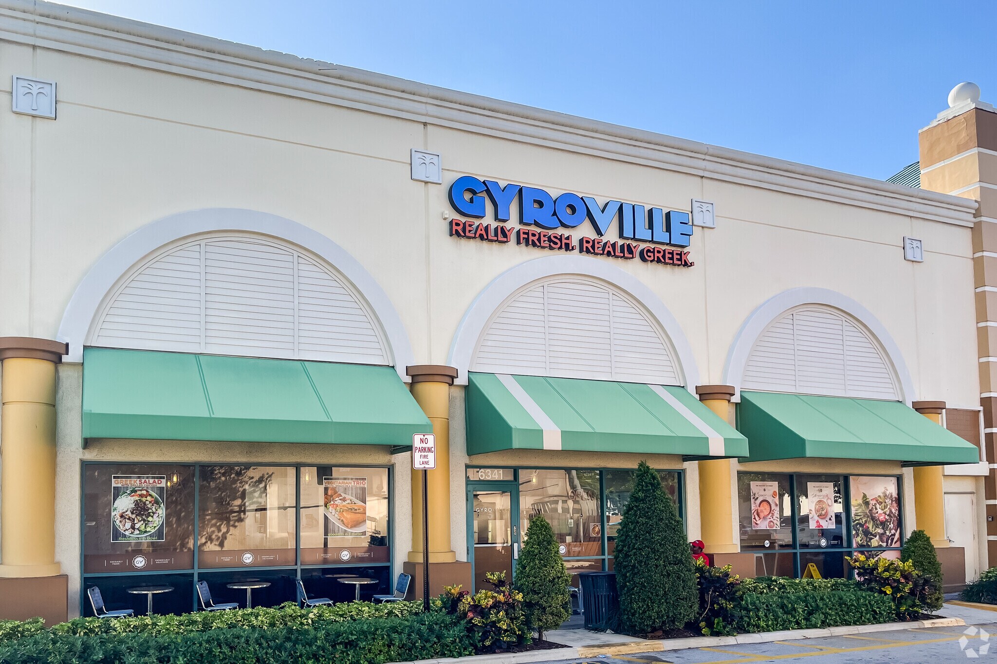 Gyroville restaurant is conveniently close by to the Collier City neighborhood.