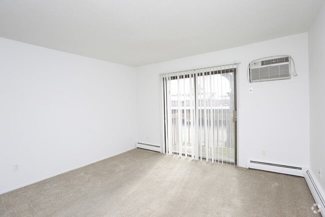 Peppertree Apartments, Kalamazoo, MI 49009 - photo 2