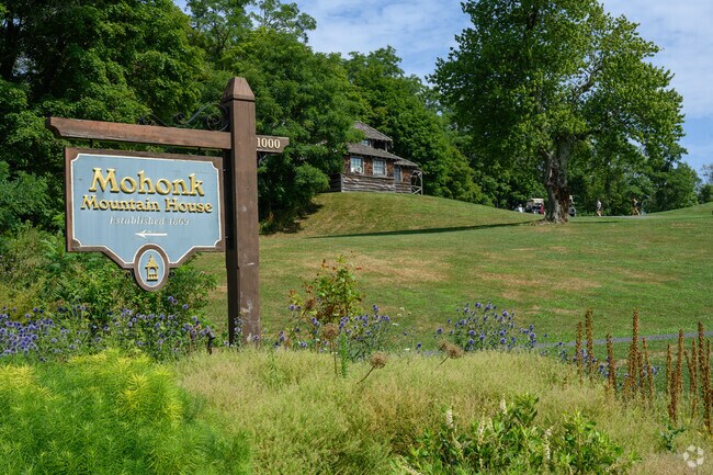 For a luxurious escape in the Hudson Valley, the Mohonk Mountain House in Gardiner is stunning.