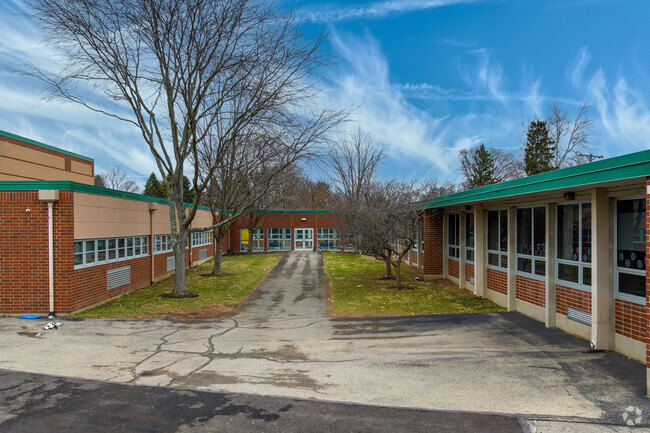 John Hole Elementary School is apart of the Centerville City School District.