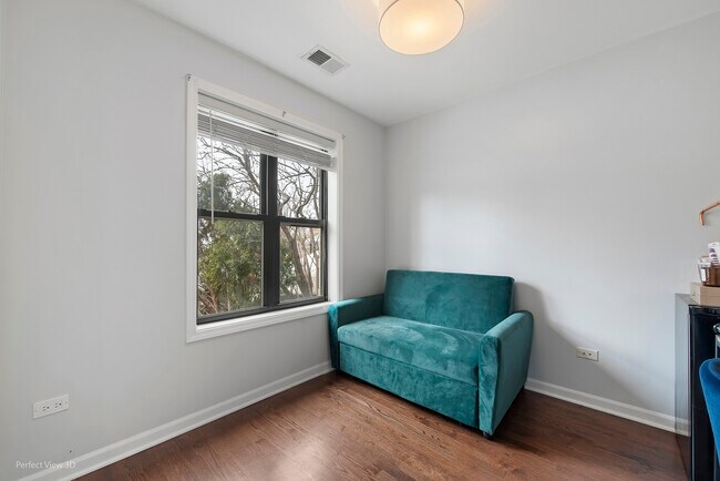 1816 N Spaulding Ave, Chicago, IL 60647 - photo 6