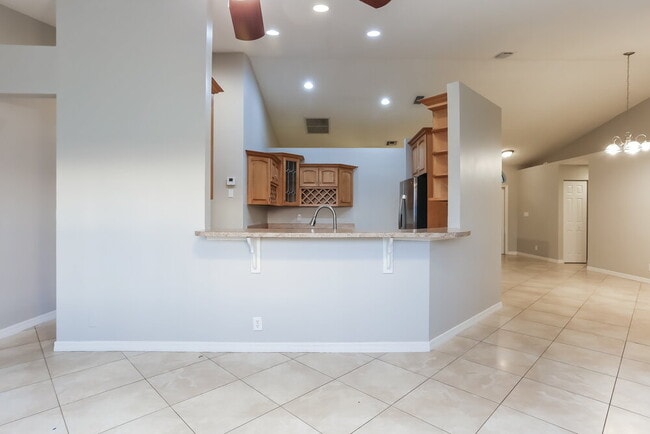 487 SW 169th Terrace, Weston, FL 33326 - photo 4