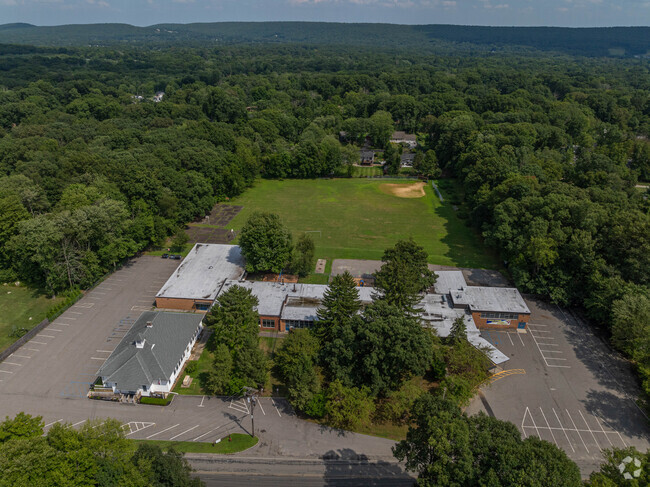 Milton Elementary School has a large campus for students.