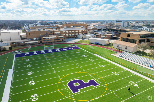 Paschal High School, Rankings & Reviews - Homes.com