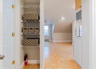 107 May St Unit 107 May St Apt 2, Biddeford, ME 04005