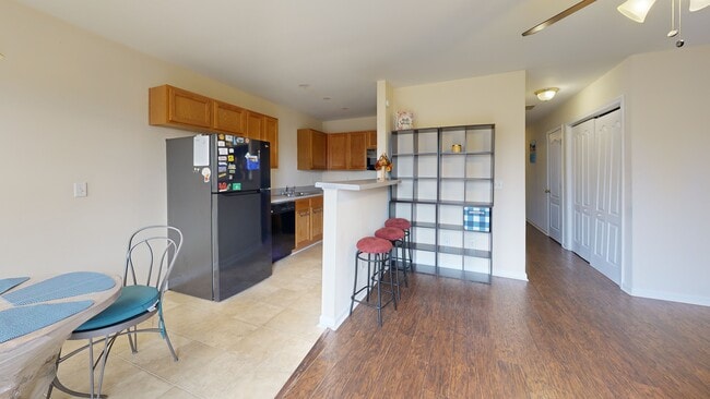 7712 Autry Cir unit 305, Douglasville, GA 30134 - photo 2