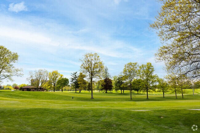 Lake Success Golf Club anchors the village’s country club lifestyle.