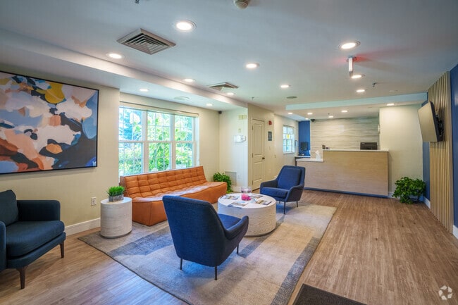 Residences at International Place, Tewksbury, MA 01876 - photo 6