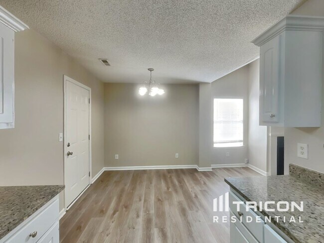 8762 Edenton Way, Jonesboro, GA 30238 - photo 3