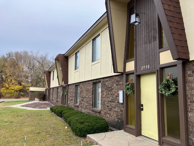 Stonegate Apartments