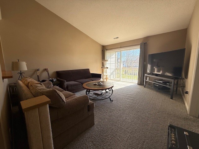 550 Pewaukee Rd unit F, Pewaukee, WI 53072 - photo 4