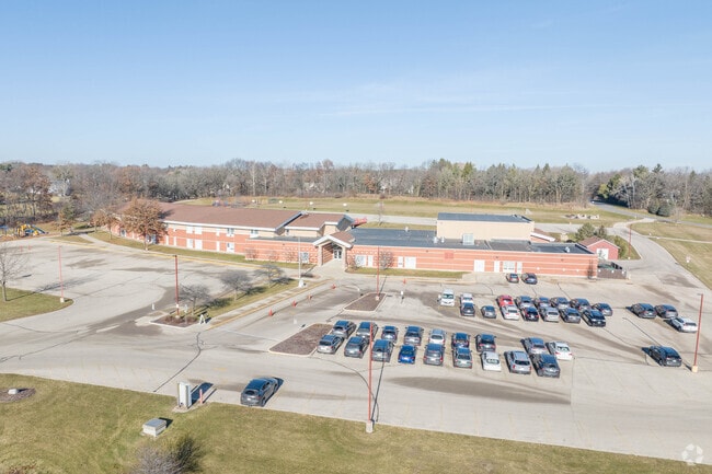 Sunset Ridge Elementary School has an A rating according to Niche.