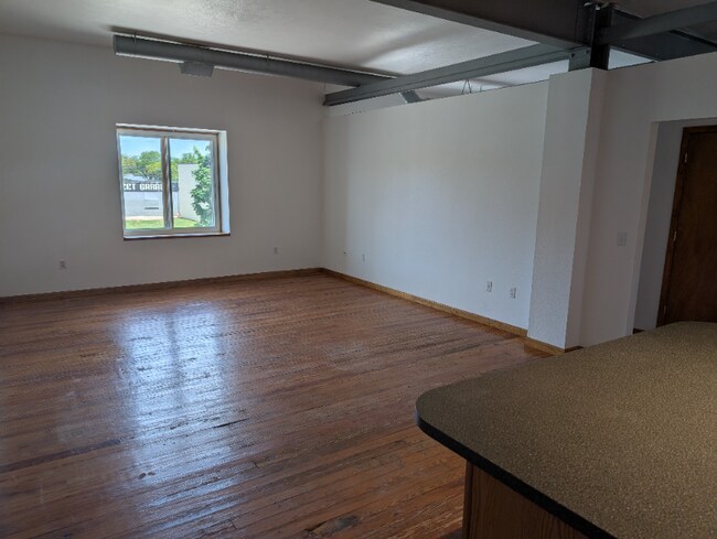 1815 Adams St unit B, Toledo, OH 43604 - photo 4